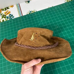 Walkabout Hats Real Leather Brown Hat Braided Band Kangaroo Pin Australian
